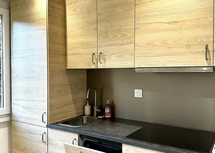 Grand T4 Lumineux A Jolimont - Face Au Metro Apartment *